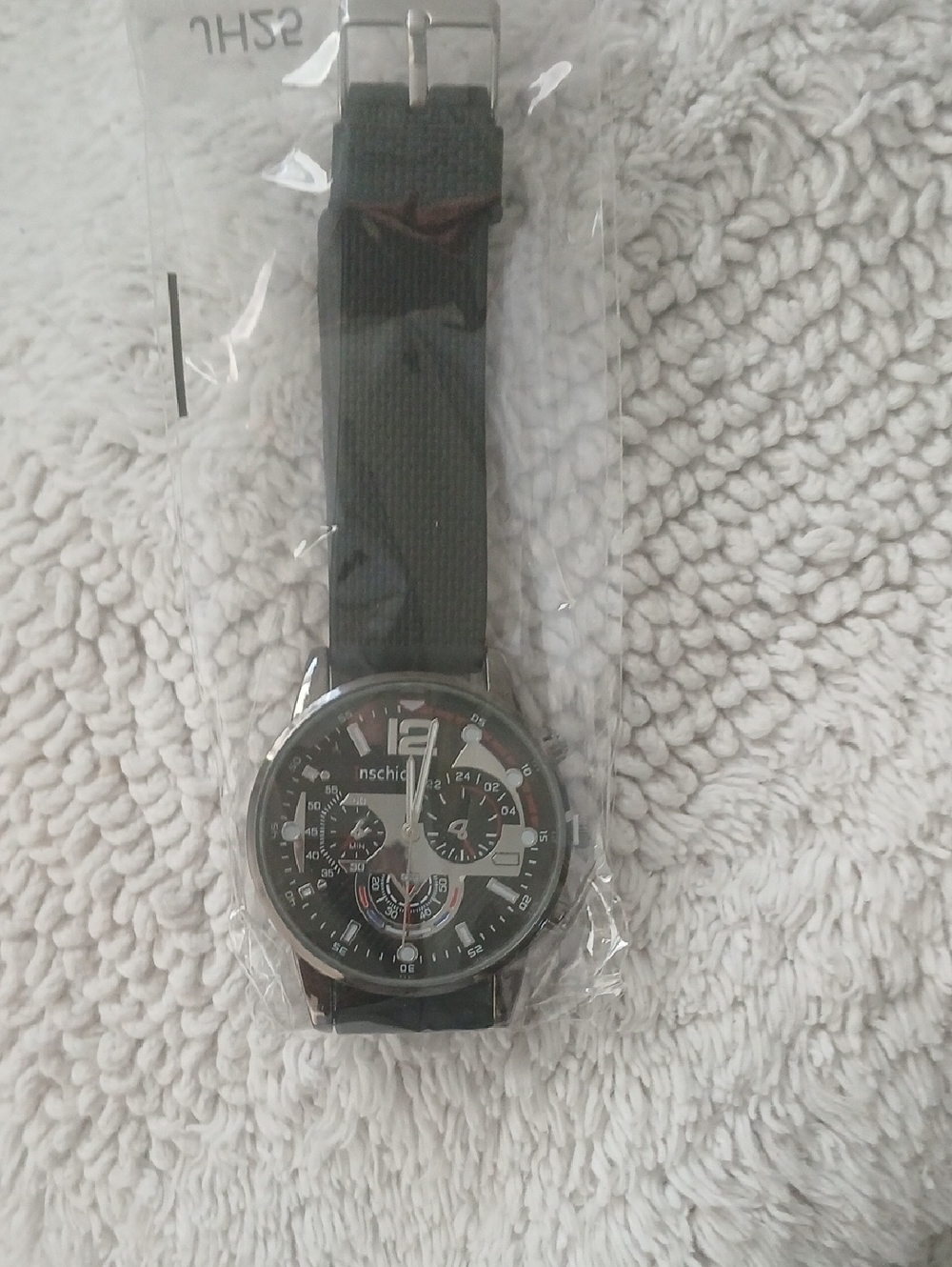 Black Dial Men's Analog Watch with Nylon Strap